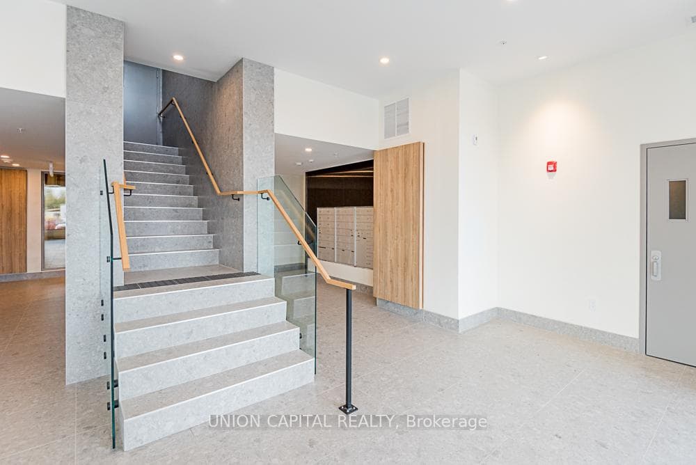 19 West Street Unit 203 photo 4