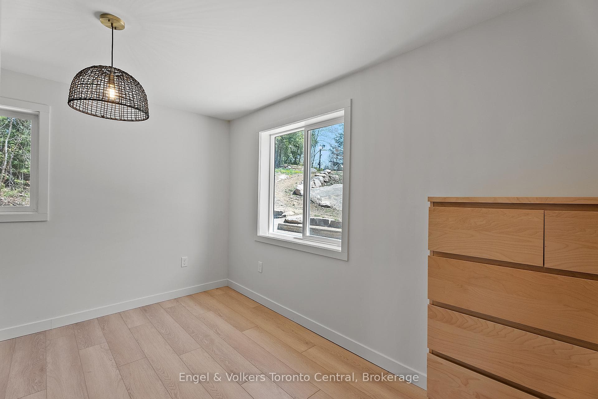 Lower cottage bedroom 2