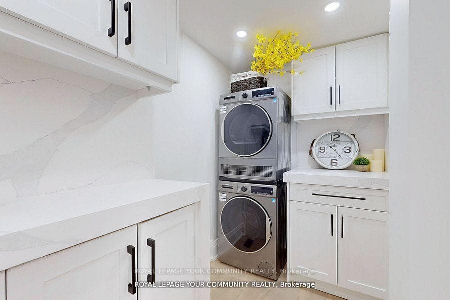 20 Mitchell Avenue photo 15