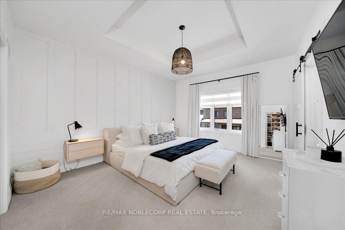 18 Ghent Drive photo 18