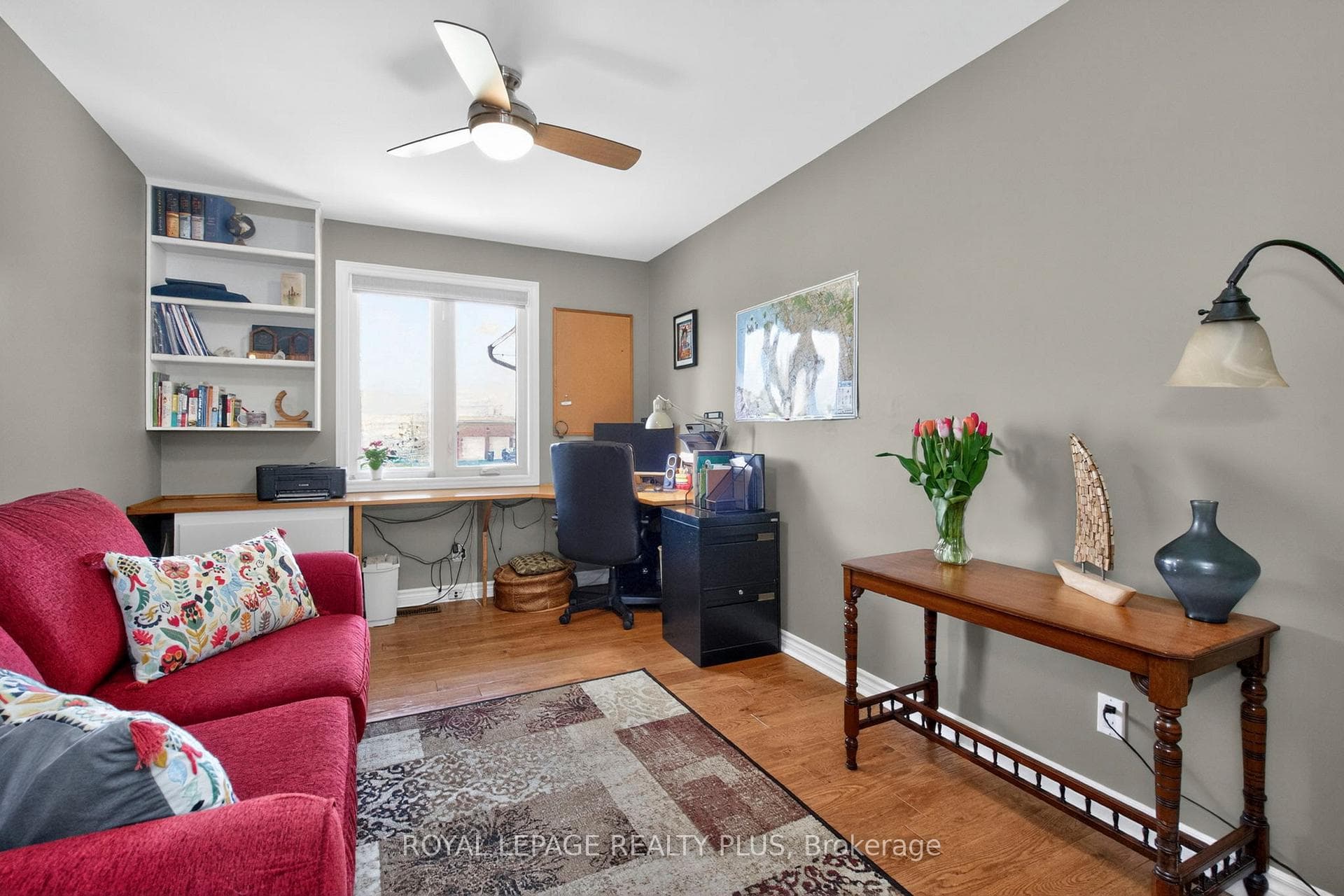 99 Peel Street photo 23