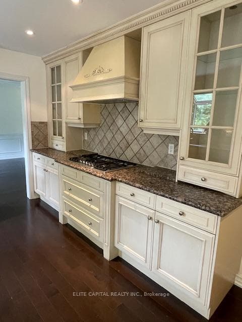 22 Elkpath Avenue photo 14
