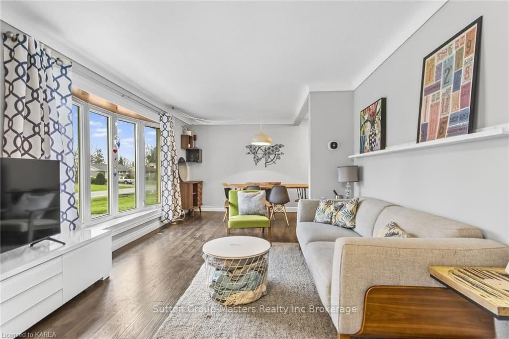 463 ABDO Crescent photo 5