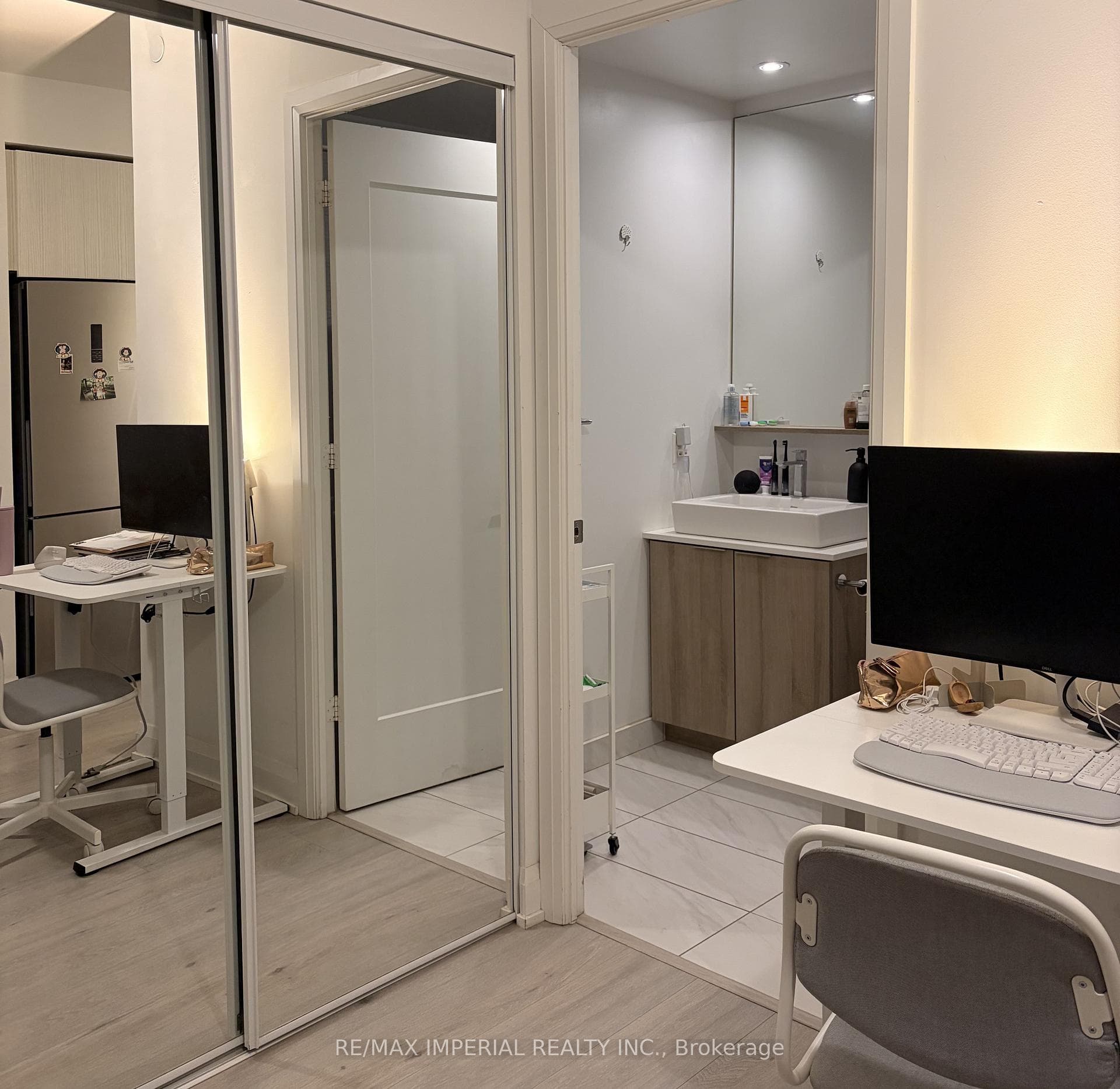 110 Marine Parade Drive Unit 413 photo 13
