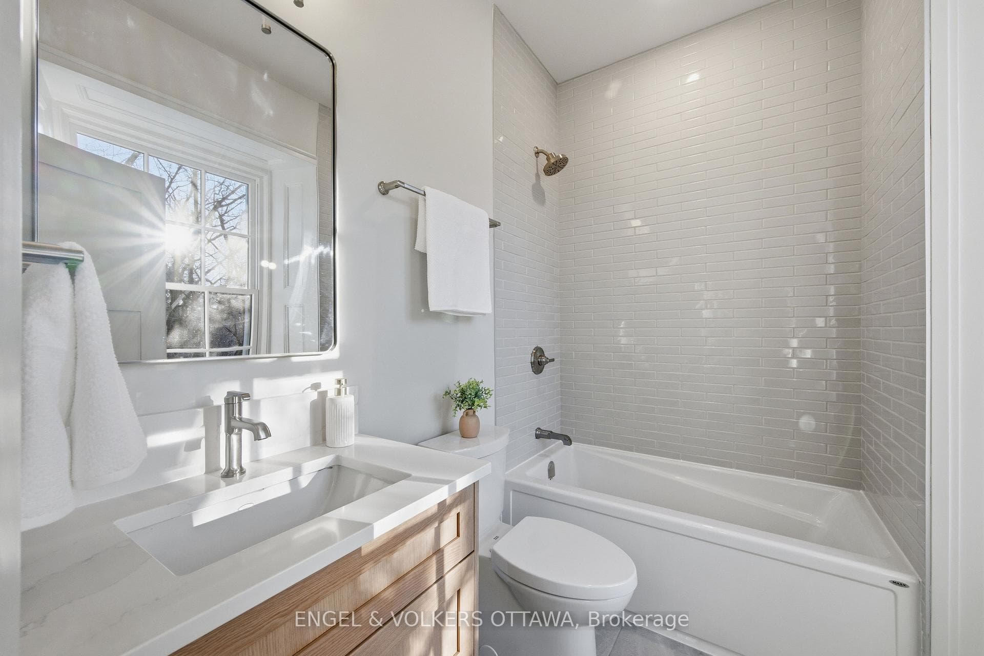 71 Thomas Street photo 40