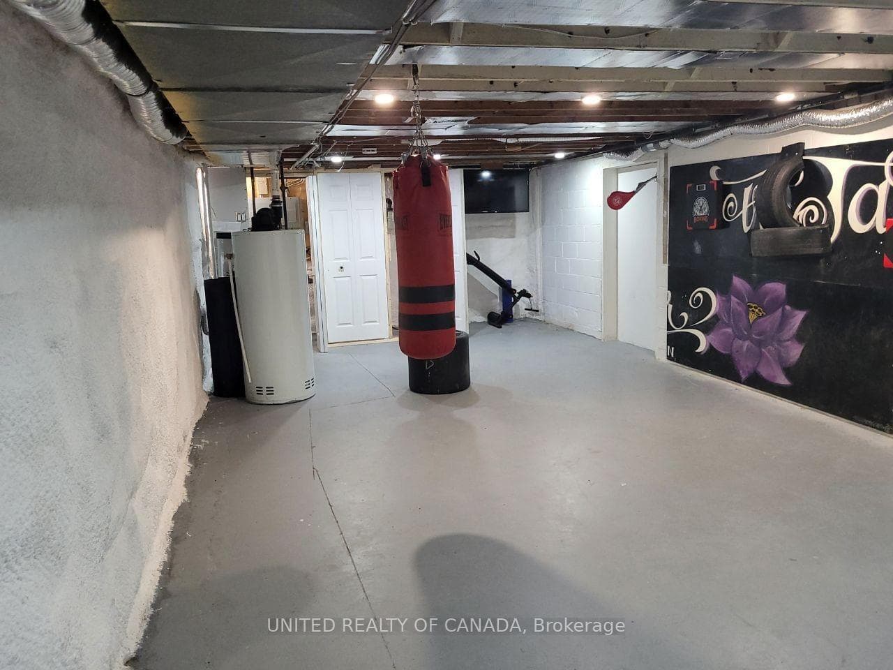 93 Wellington Street photo 13