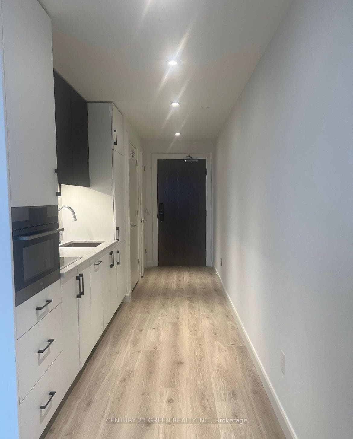 741 King Street Unit 1404 photo 11