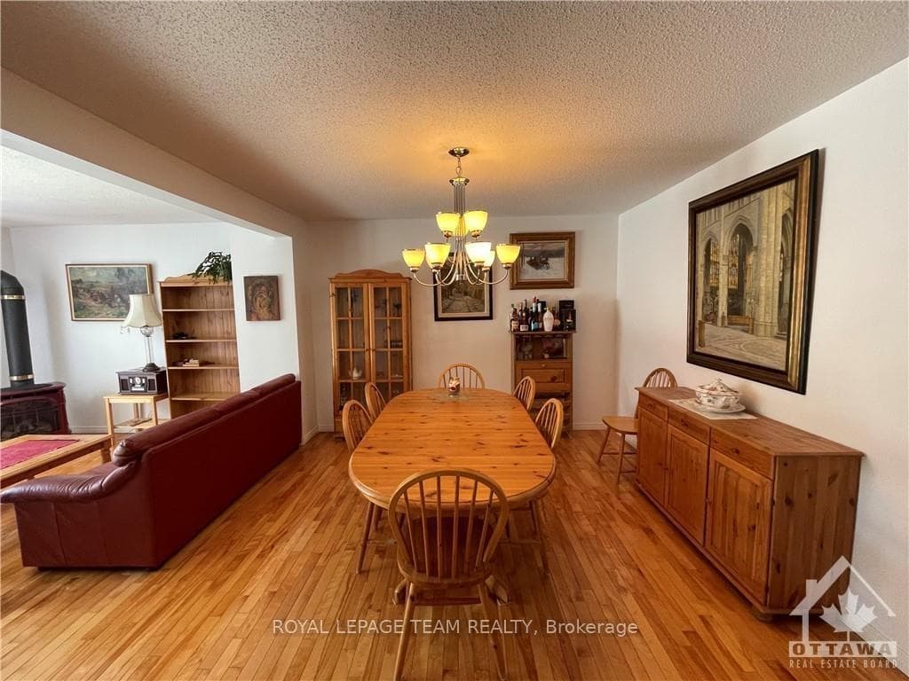 50 GREENBANK Road Unit 15 photo 4