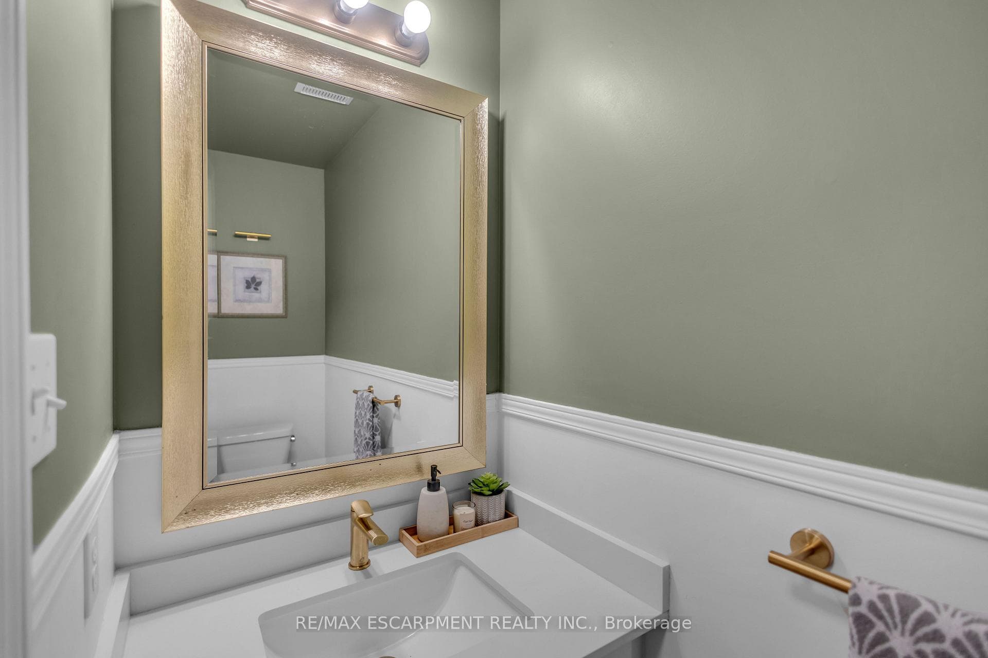 65 Thistlemoor Drive photo 31