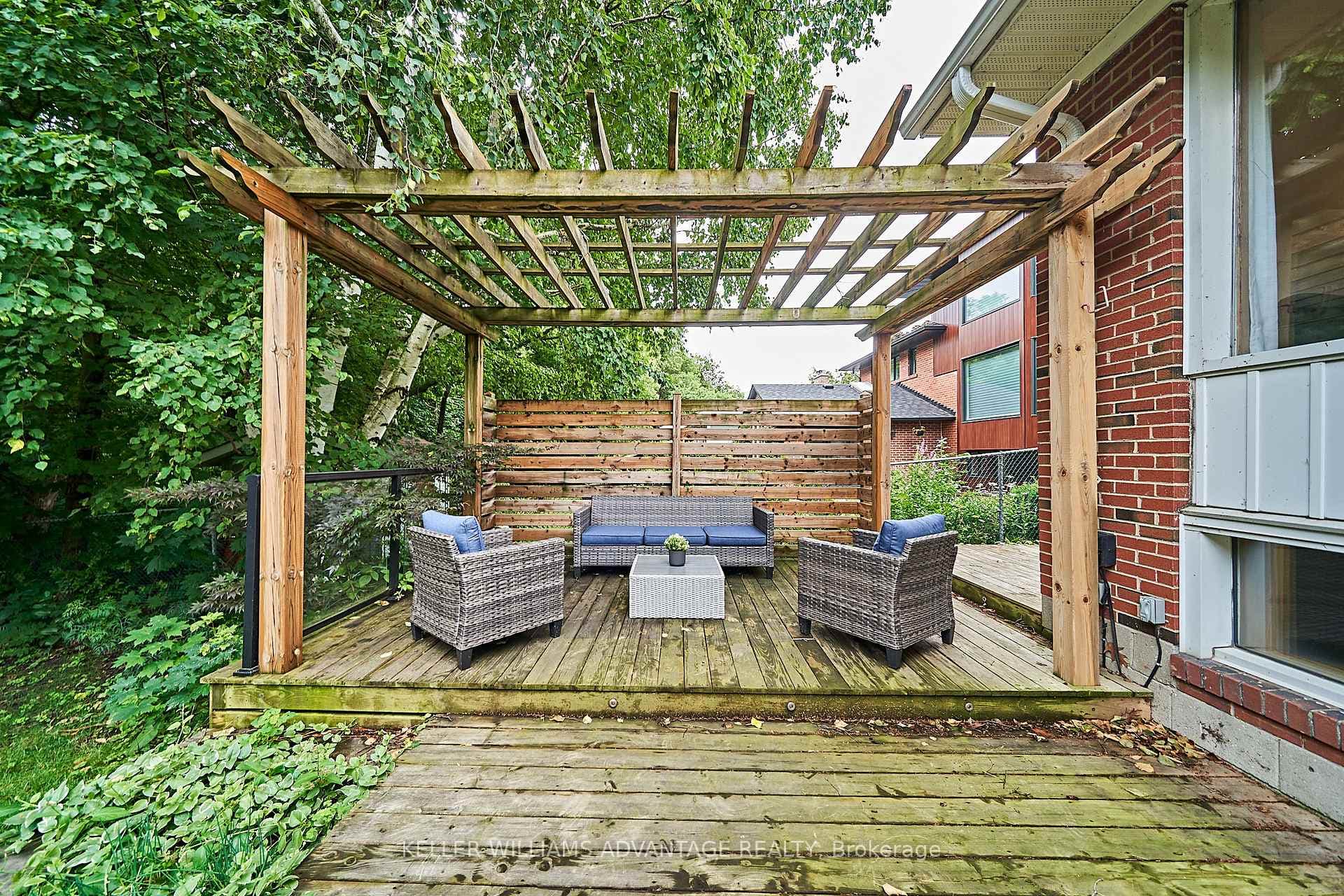 27 Mcnab Boulevard photo 29