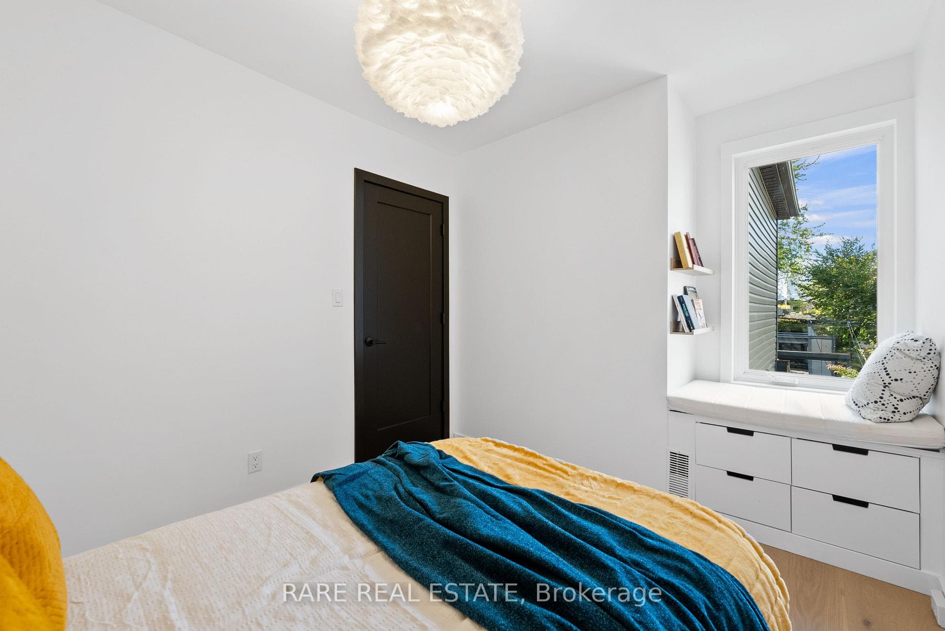 40 1/2 Morse Street photo 23