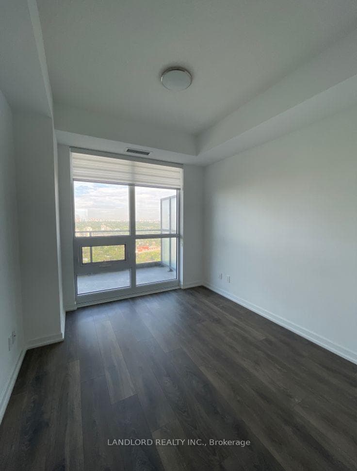 56 Forest Manor Road Unit 2106 photo 7