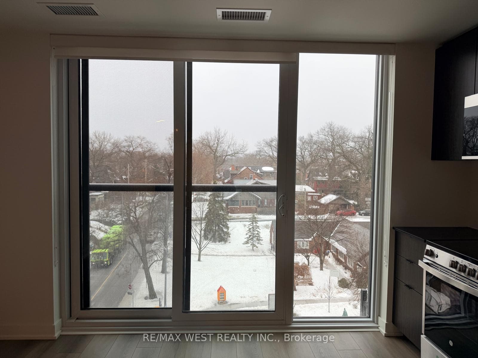 1660 Bloor Street Unit 606 photo 18
