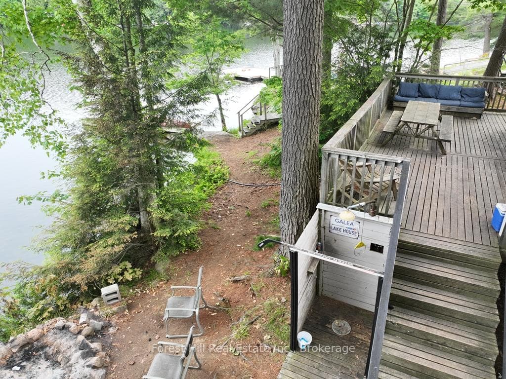 1293 Causeway Drive photo 14
