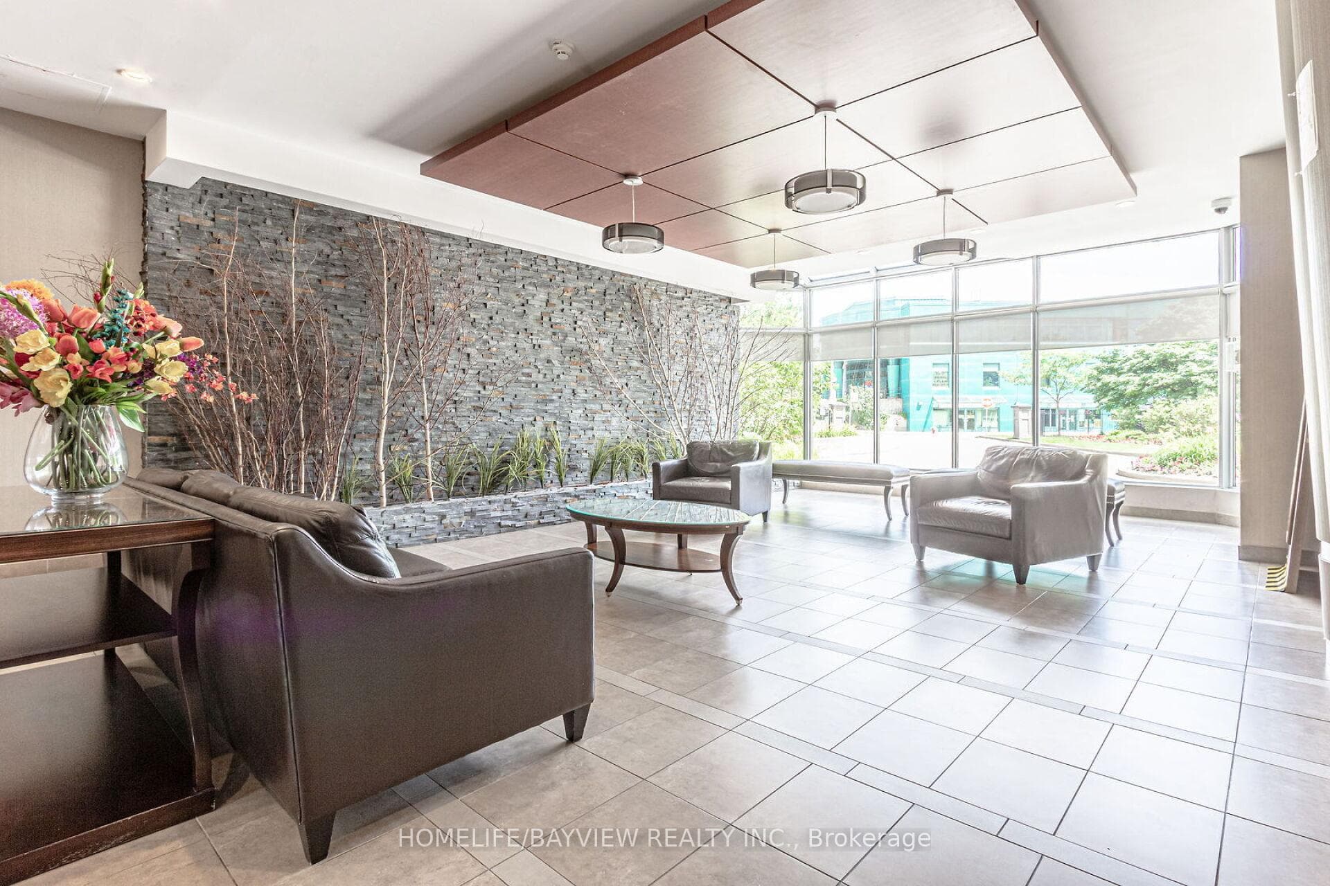 50 Kingsbridge Garden Circle Unit 1508 photo 4