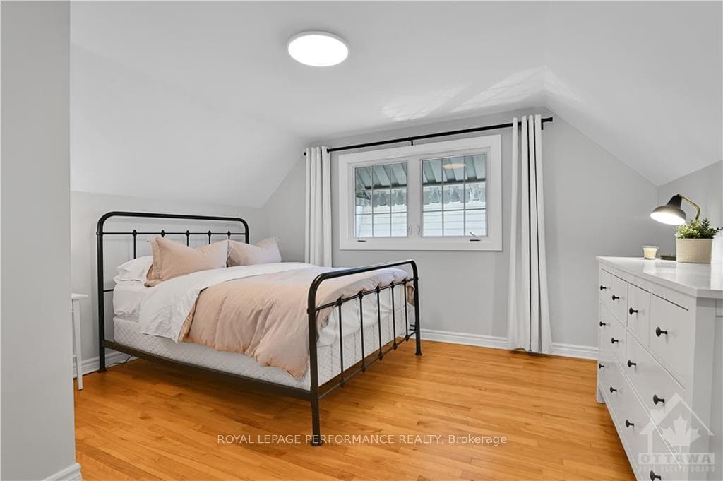 631 SHELLEY Avenue photo 20