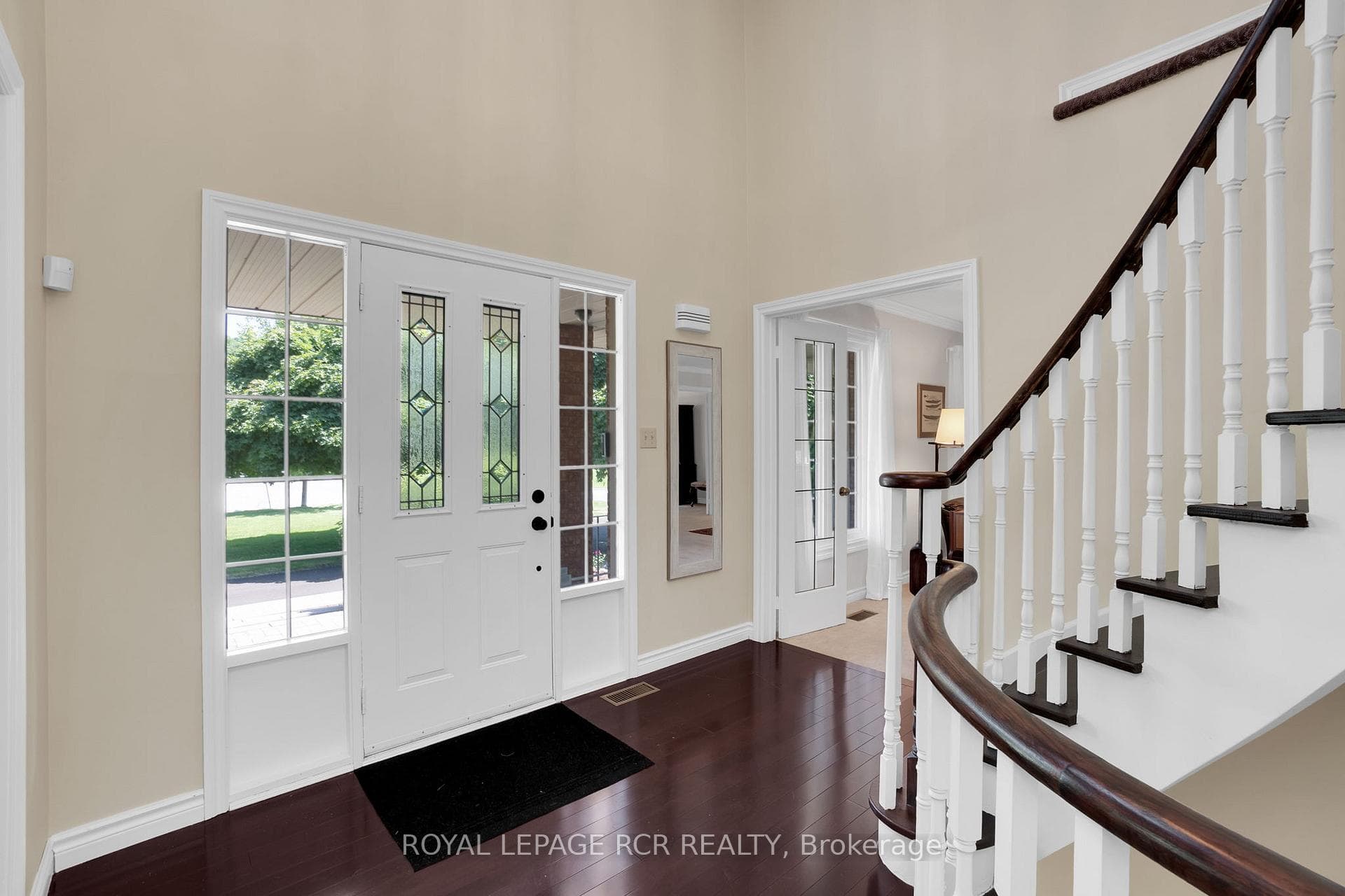 7 Willow Wood Place photo 5