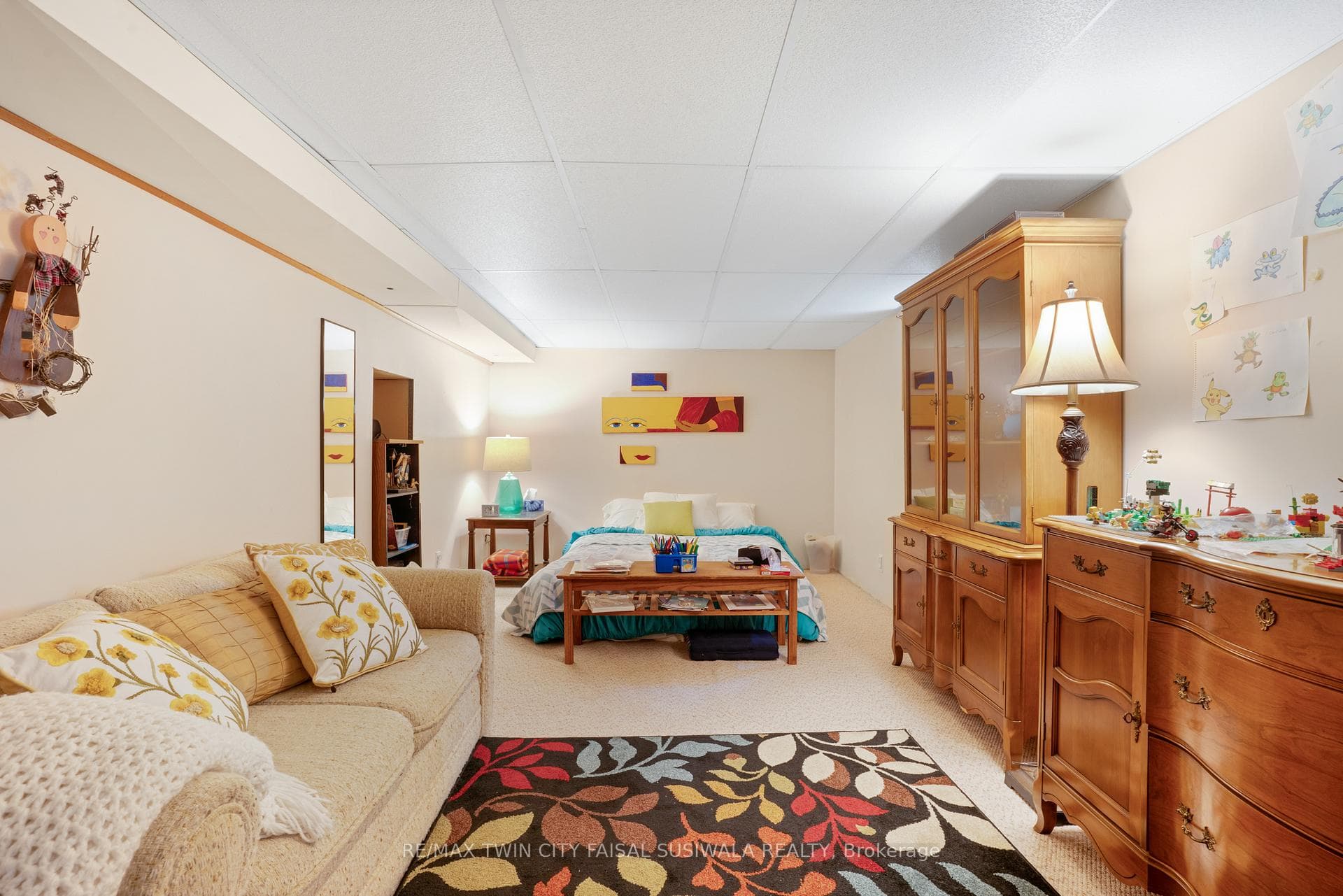 130 Moore Avenue photo 30