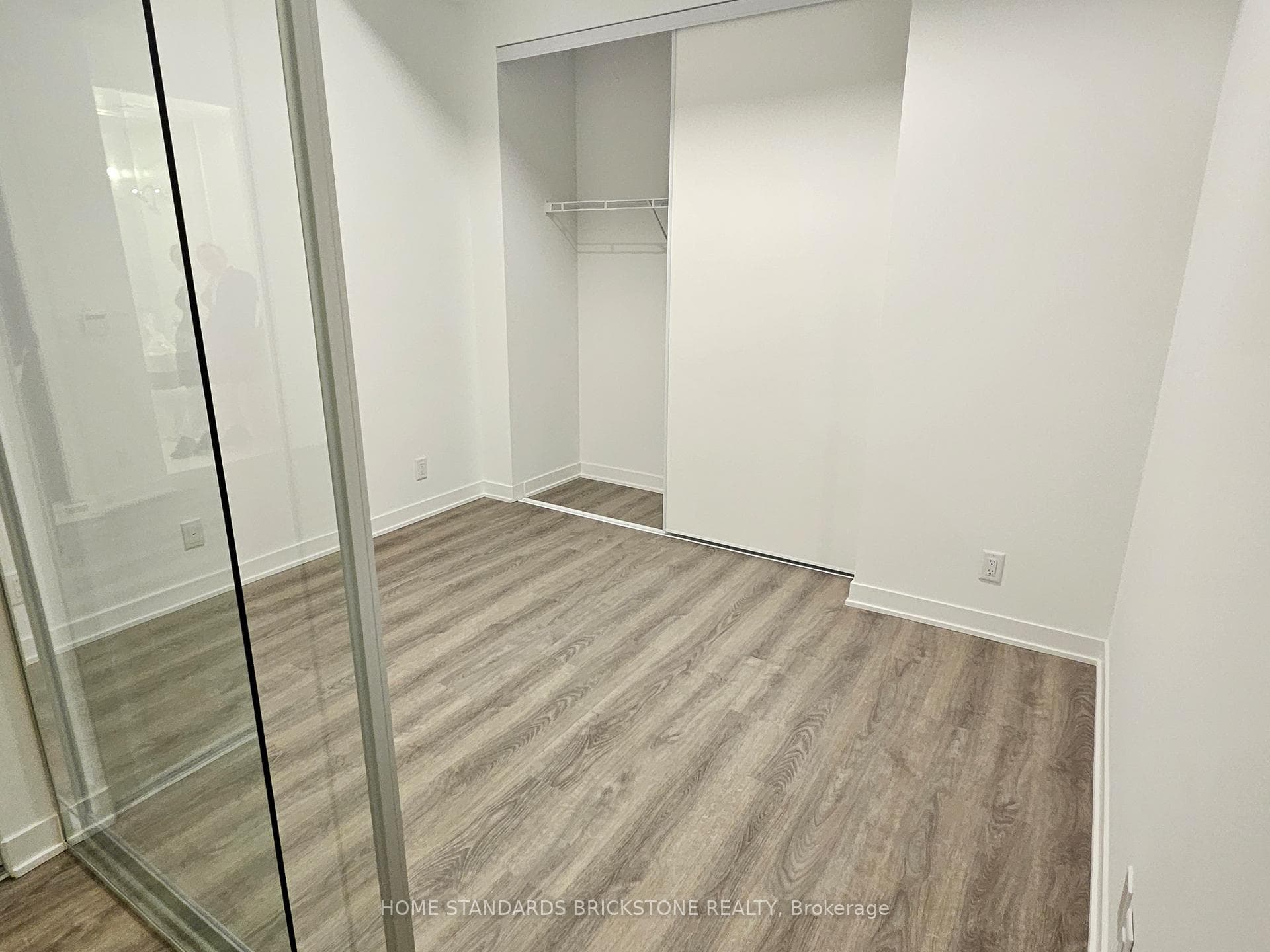 180 Front Street Unit 502 photo 13