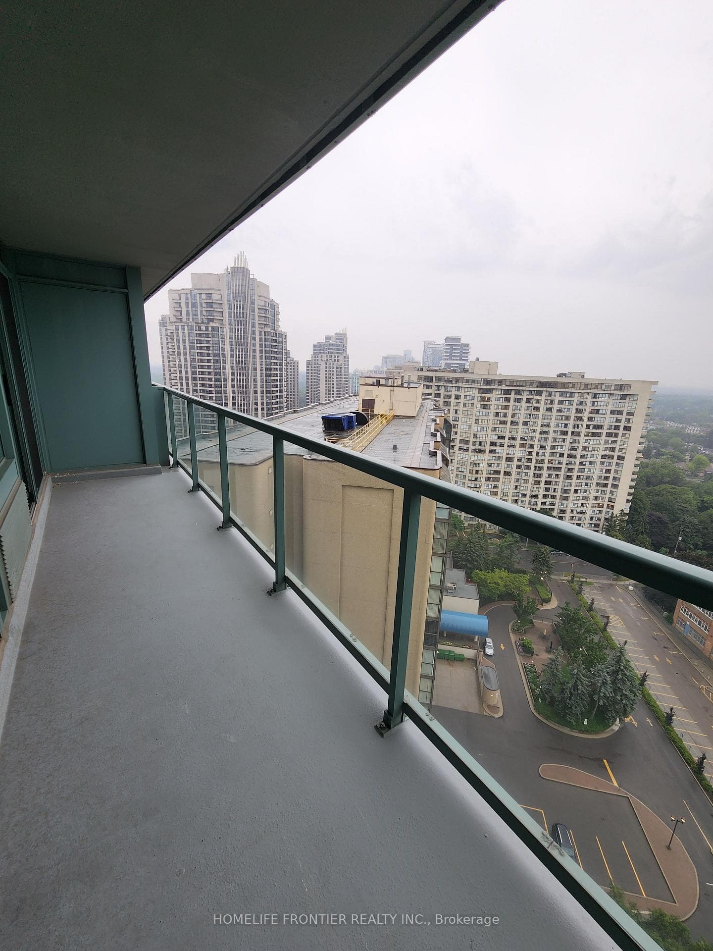 5500 Yonge Street Unit 2106 photo 13