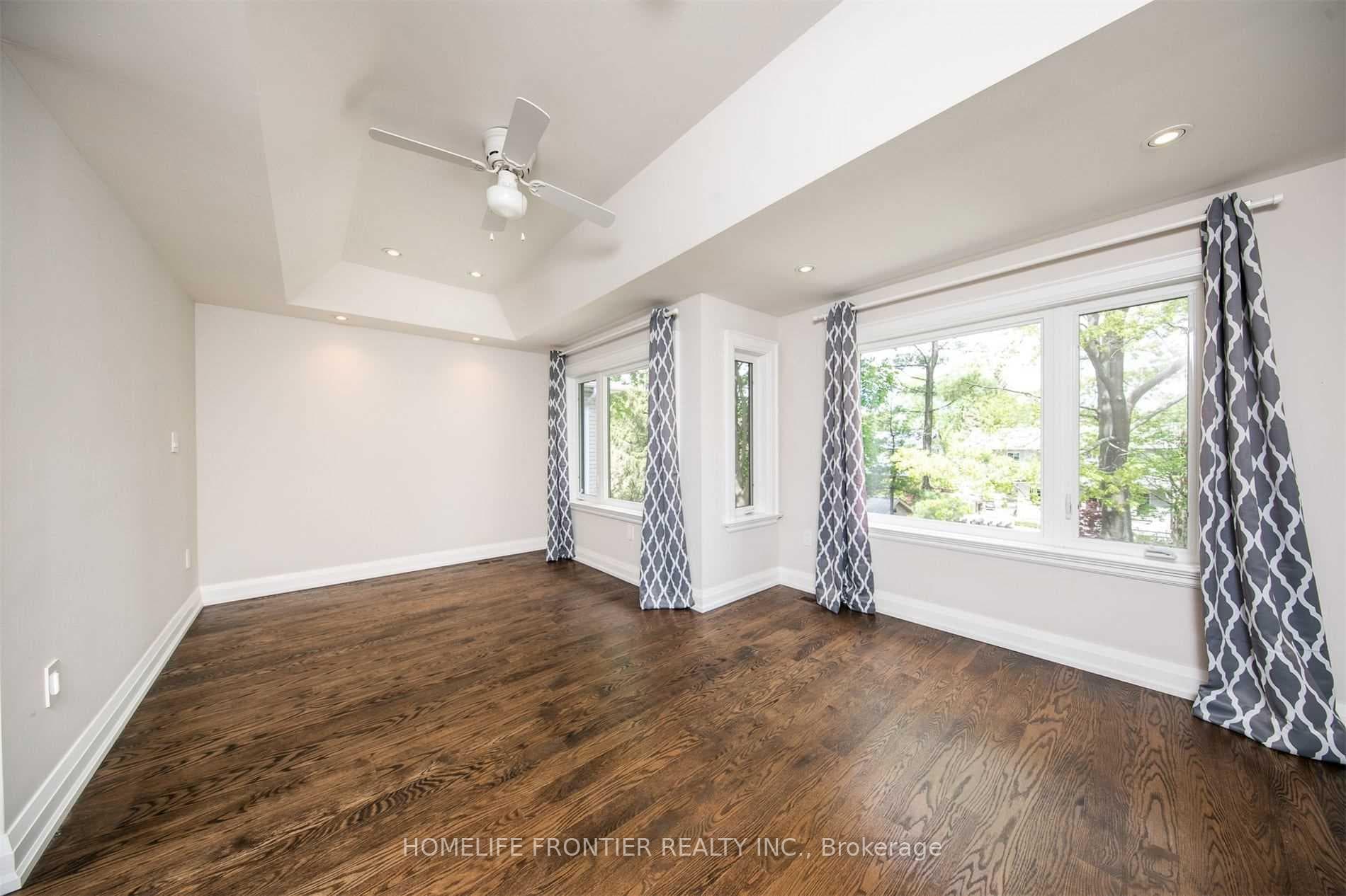82 Cameron Avenue photo 14