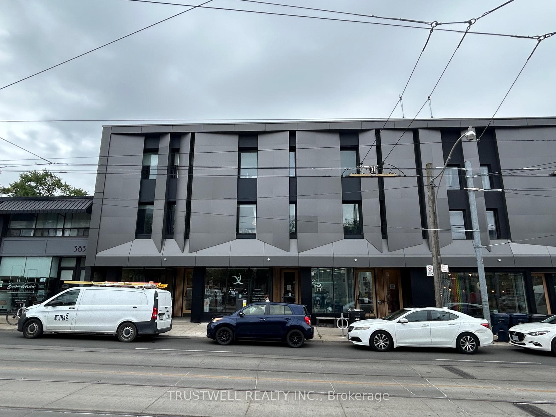 377 Broadview Avenue Unit 201 photo 13