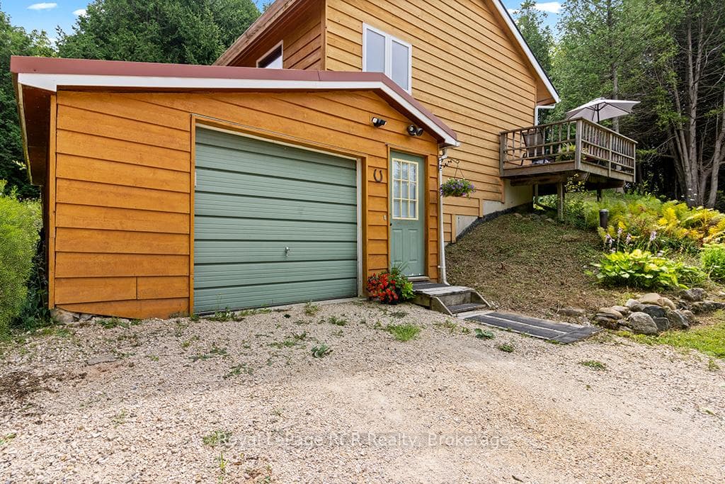 633495 Artemesia-Glenelg Townline photo 36