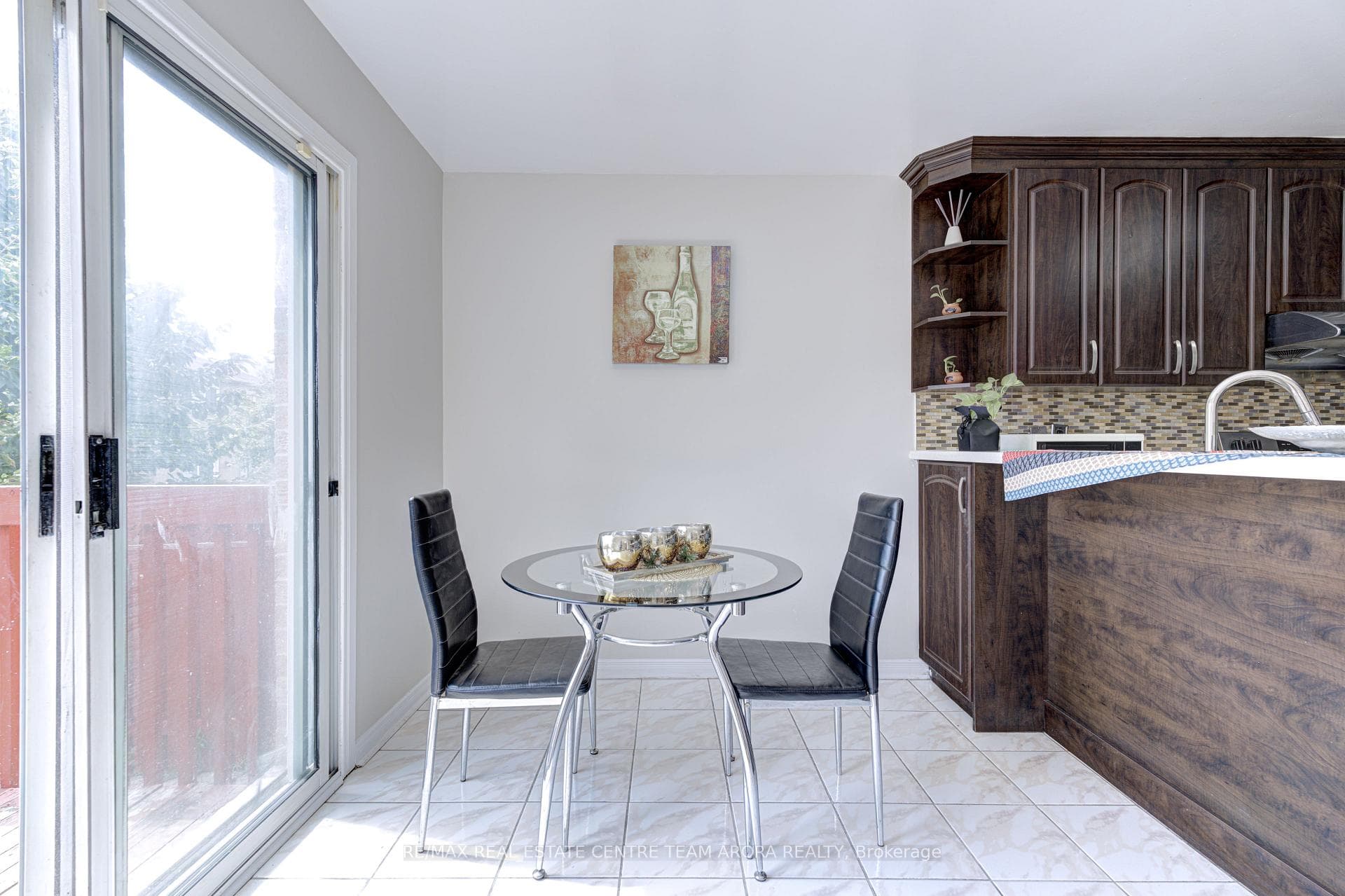 29 Canarvan Court photo 13