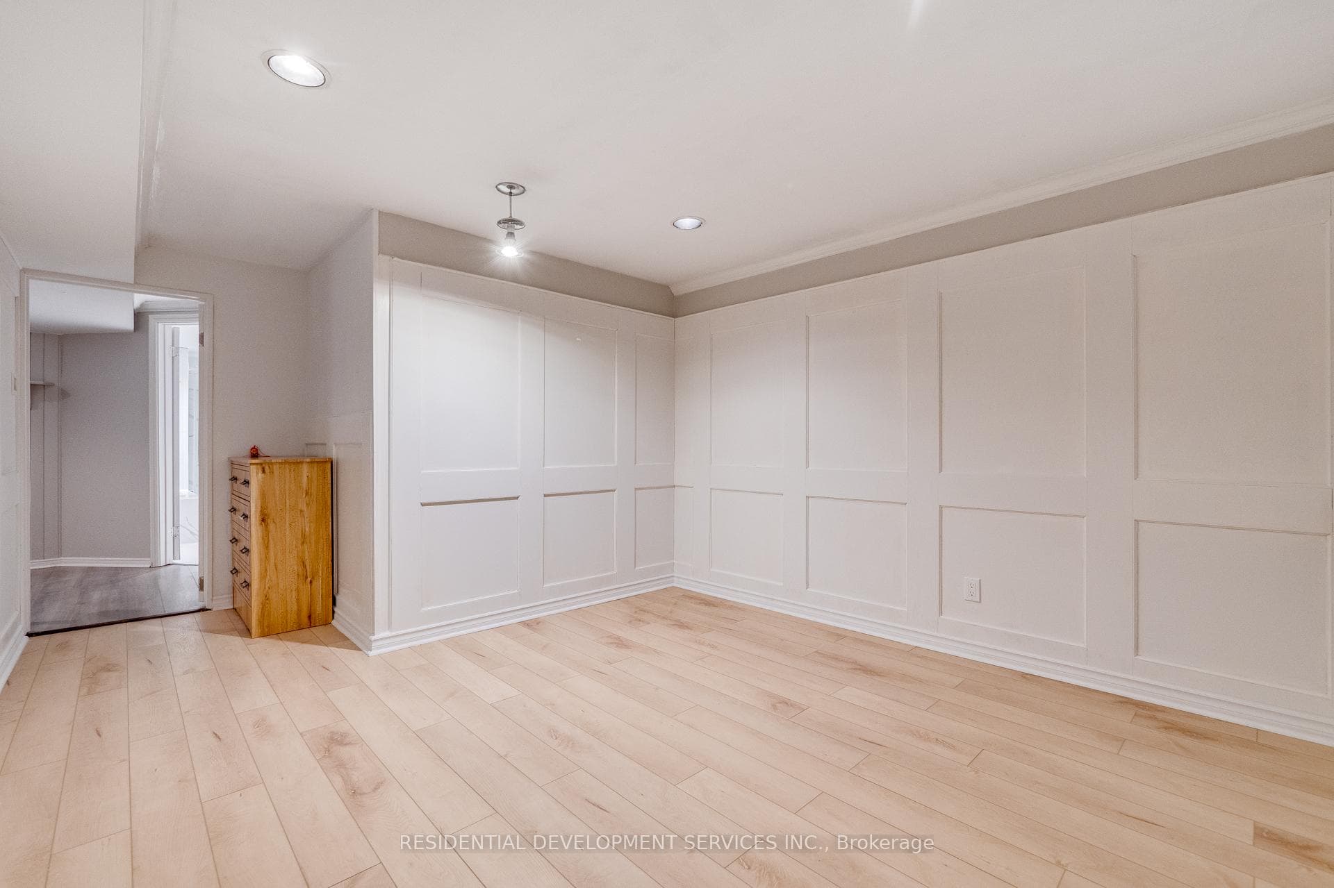 93 Rollo Drive photo 25