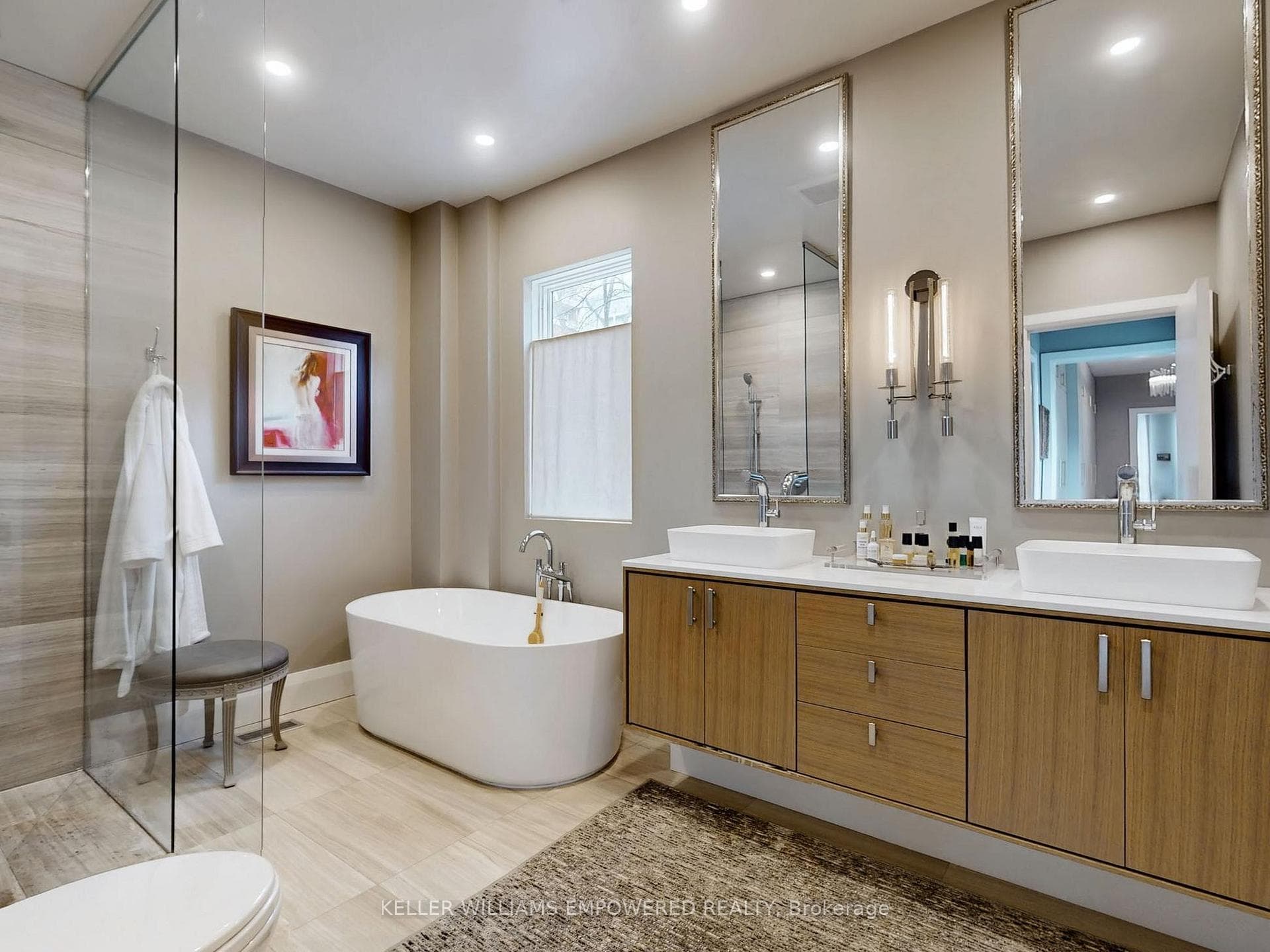 10 Webster Avenue photo 23