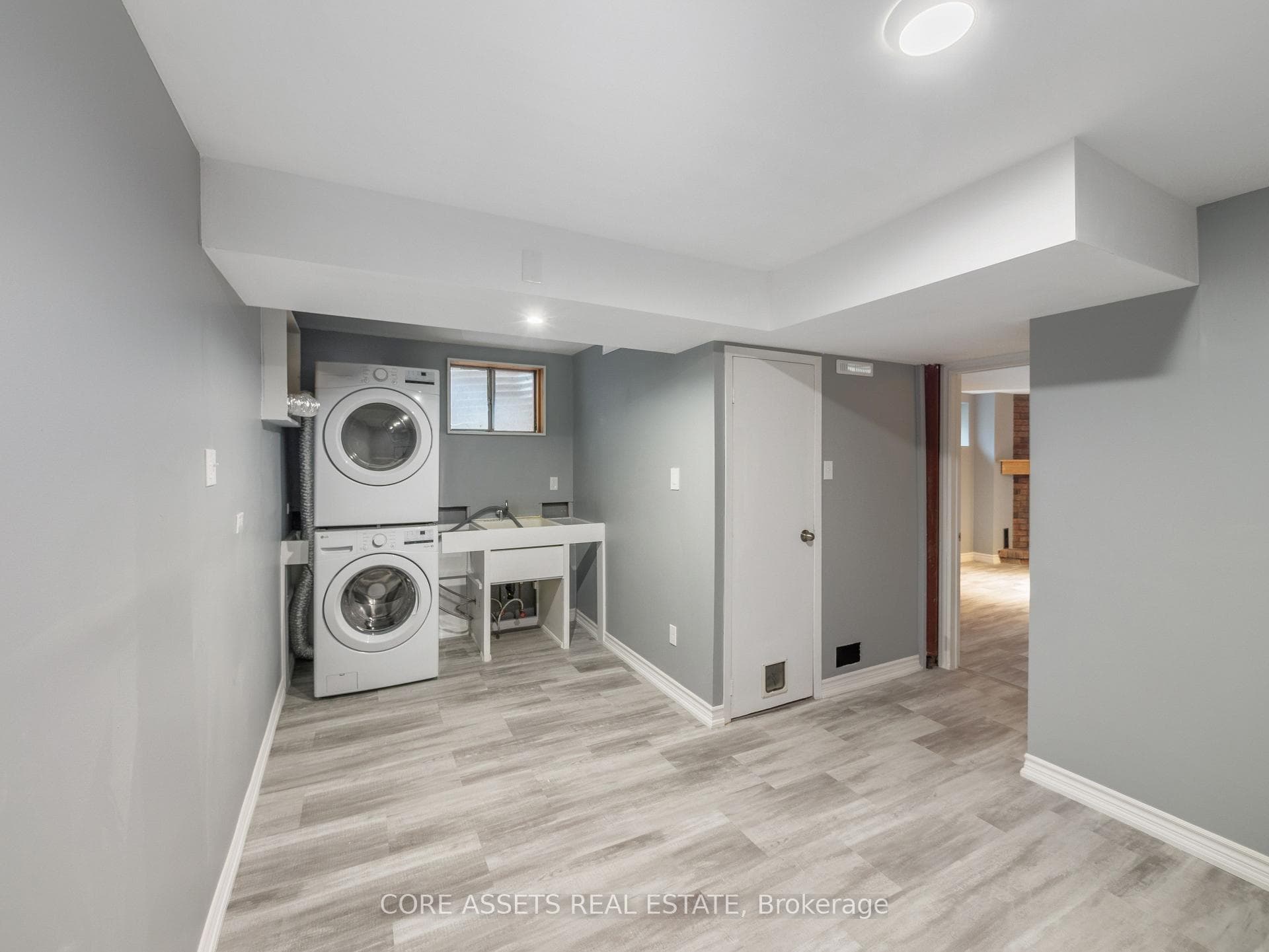 4242 Perivale Road photo 33