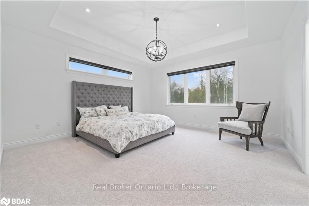 2085 BIRKSHIRE WOODS Lane photo 21