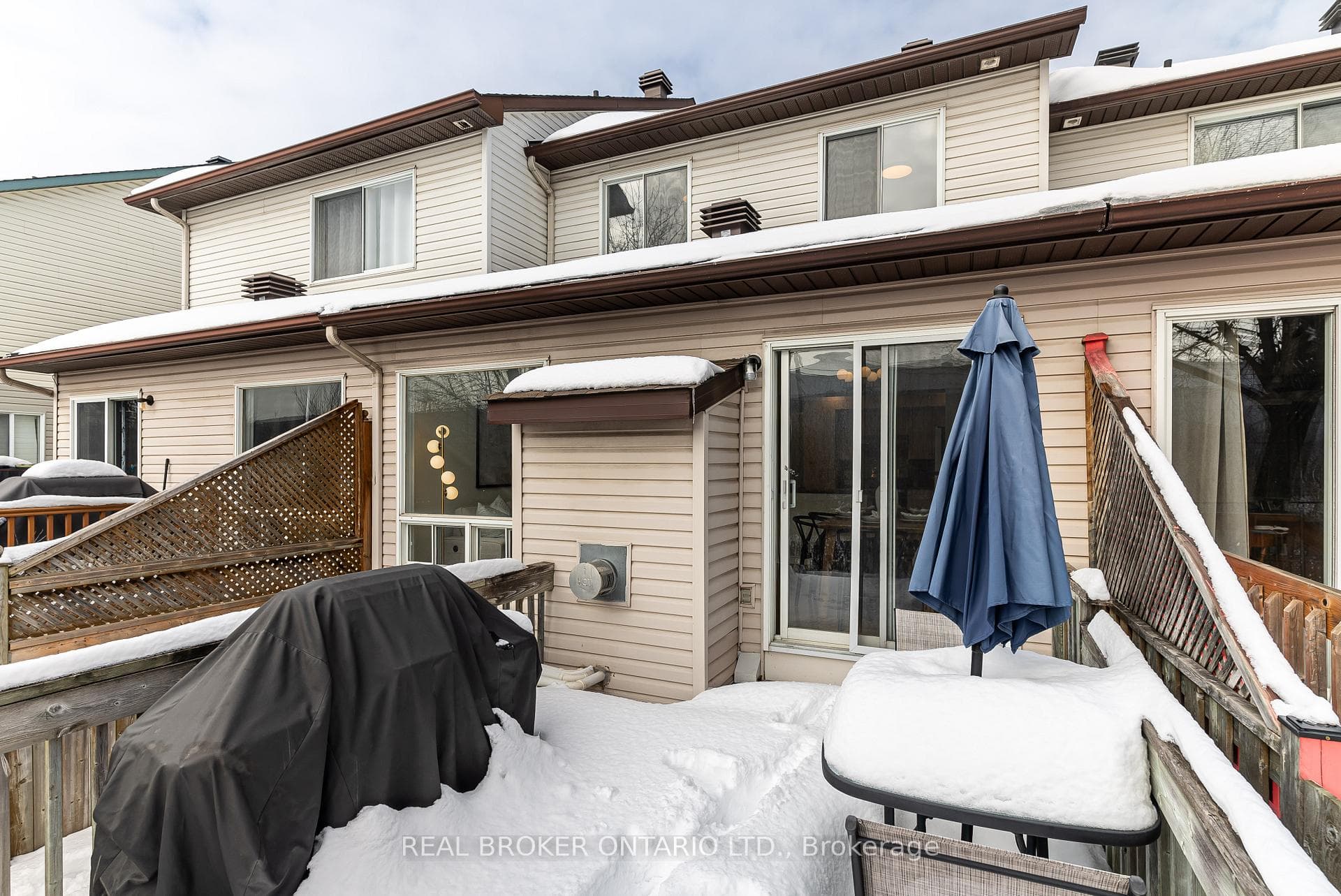 2072 P Avenue photo 37
