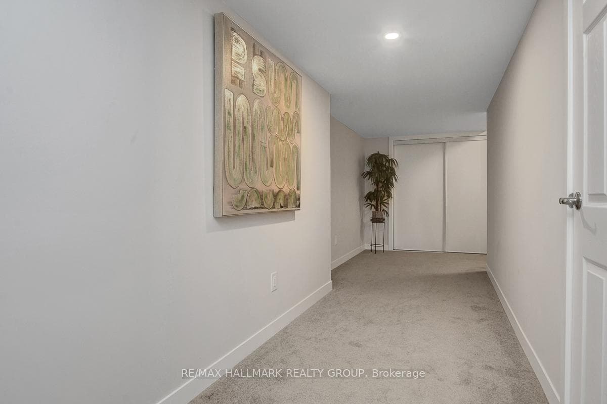 610 Fenwick Way photo 35