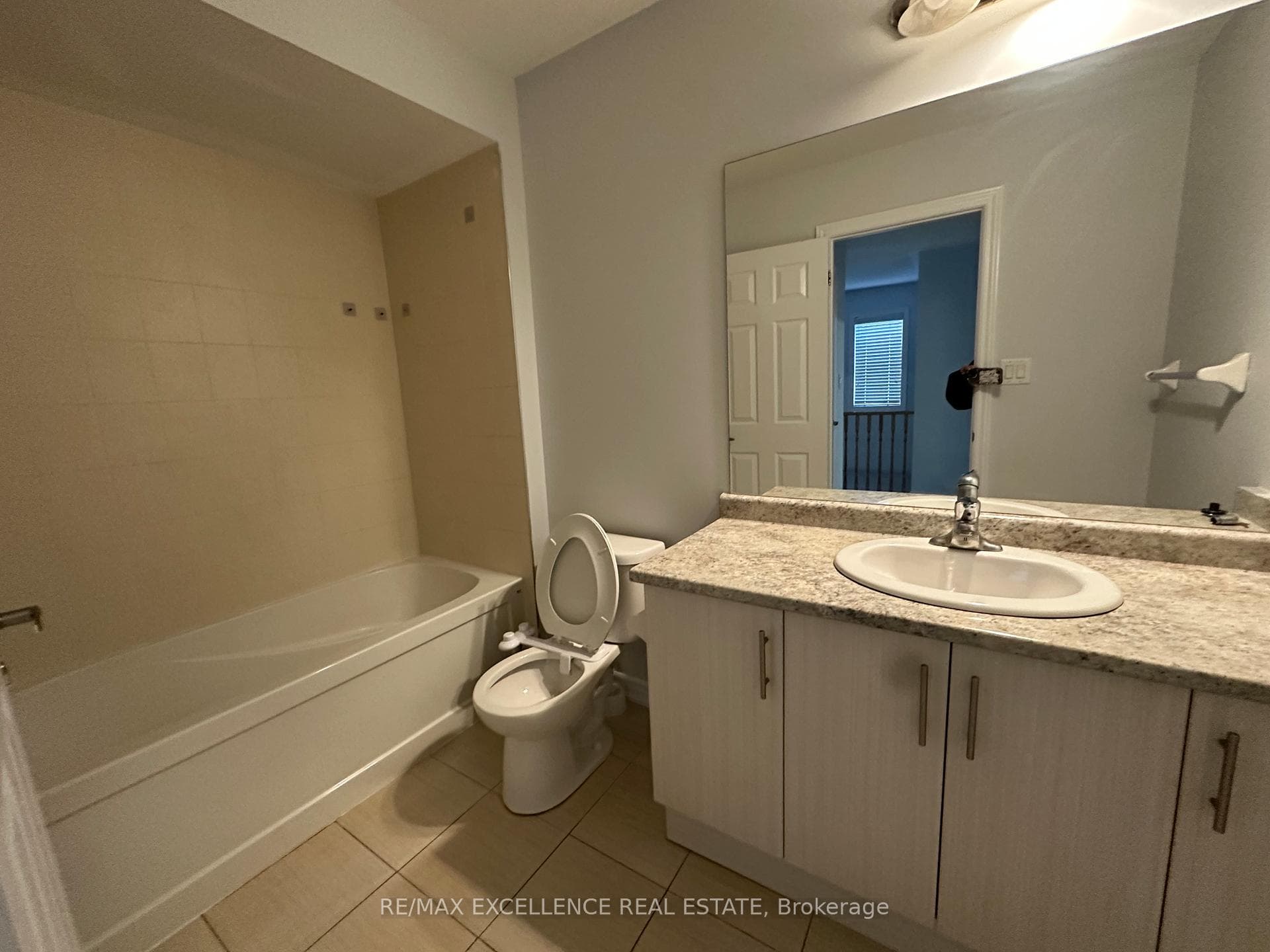 25 Sail Road photo 13