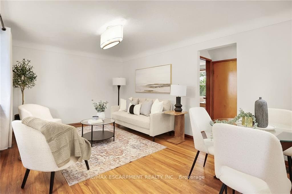 157 East 43rd Street photo 10