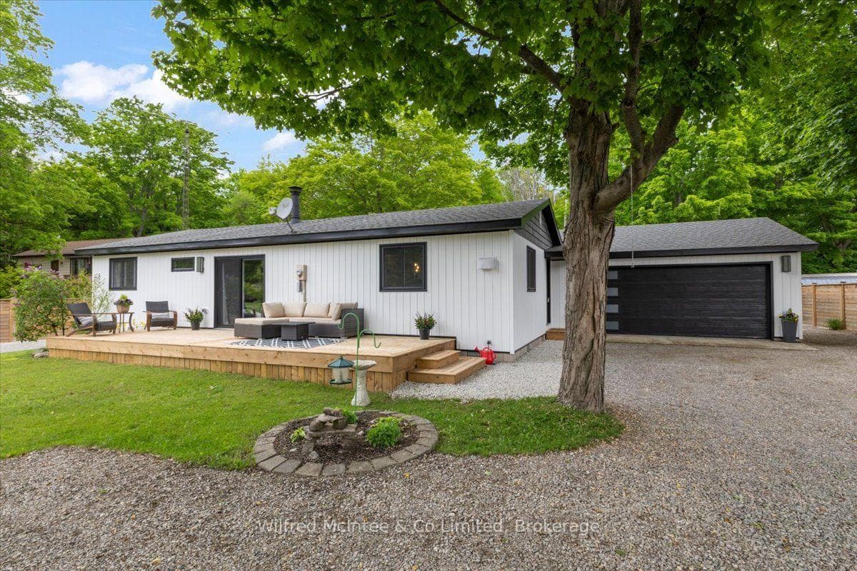 38 Allister Place photo 11