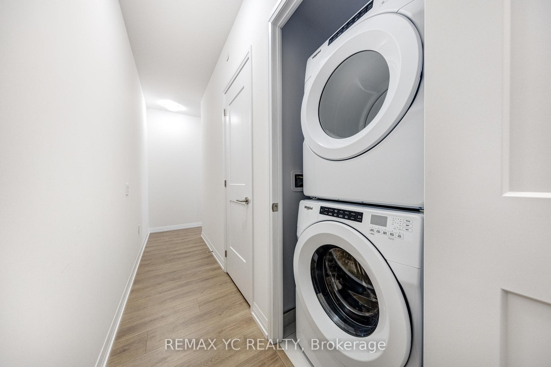 50 Dunfield Avenue Unit 2613 photo 18