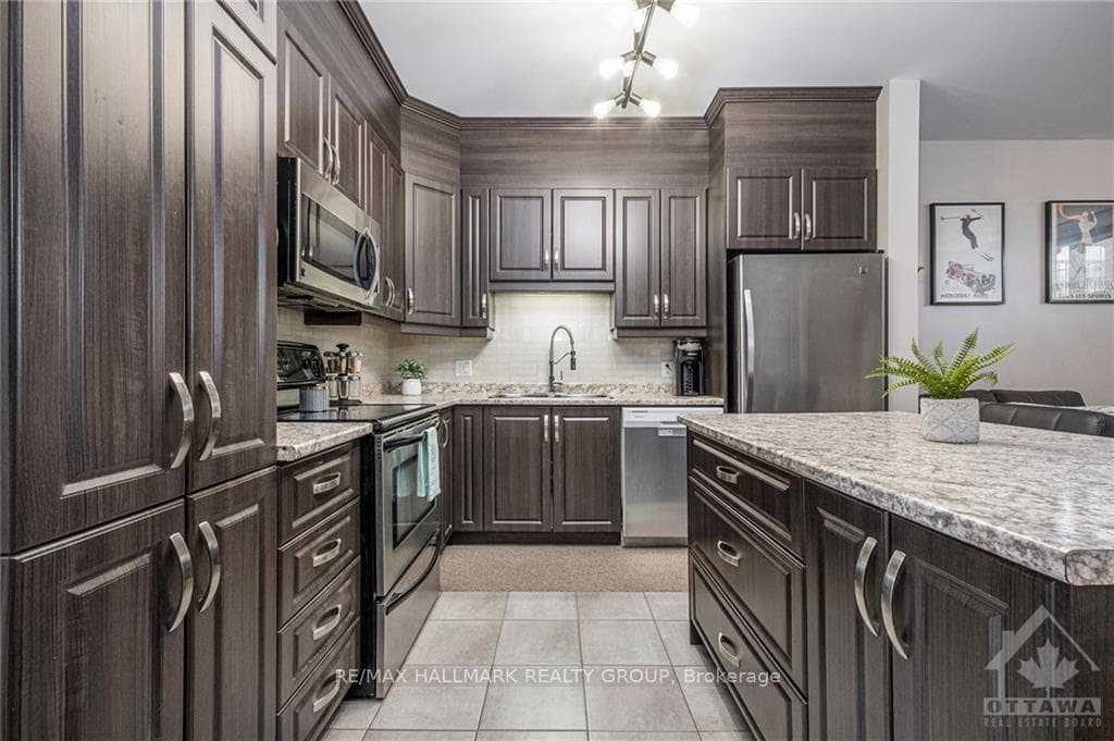 191 BOURDEAU Boulevard Unit 1 photo 9