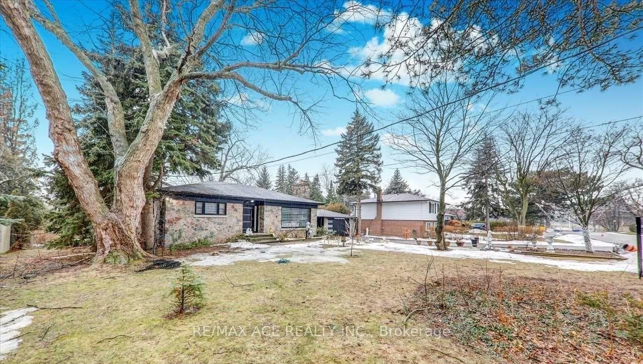 5 Windy Ridge Drive photo 2