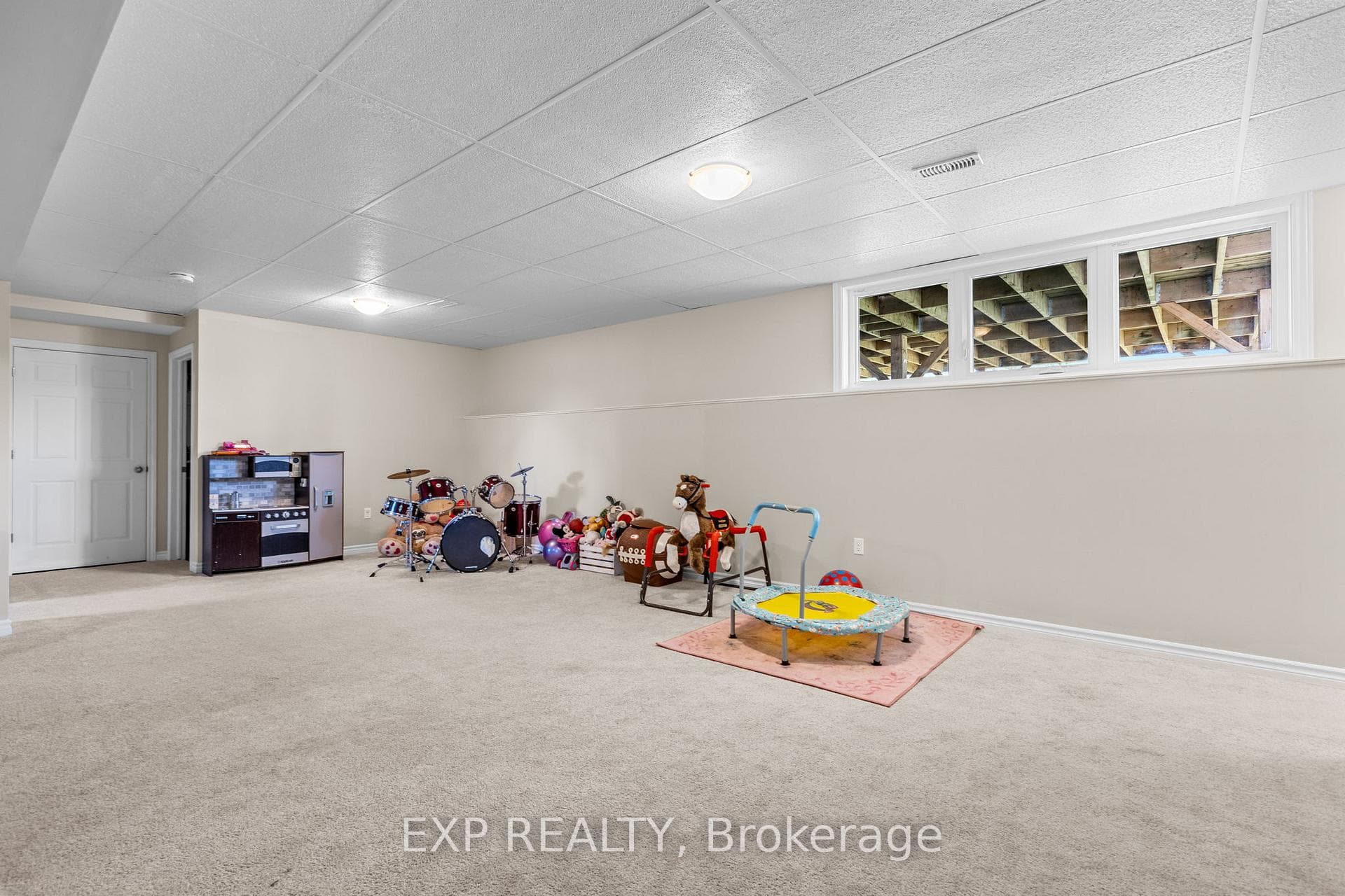 4153 Roger Stevens Drive photo 28