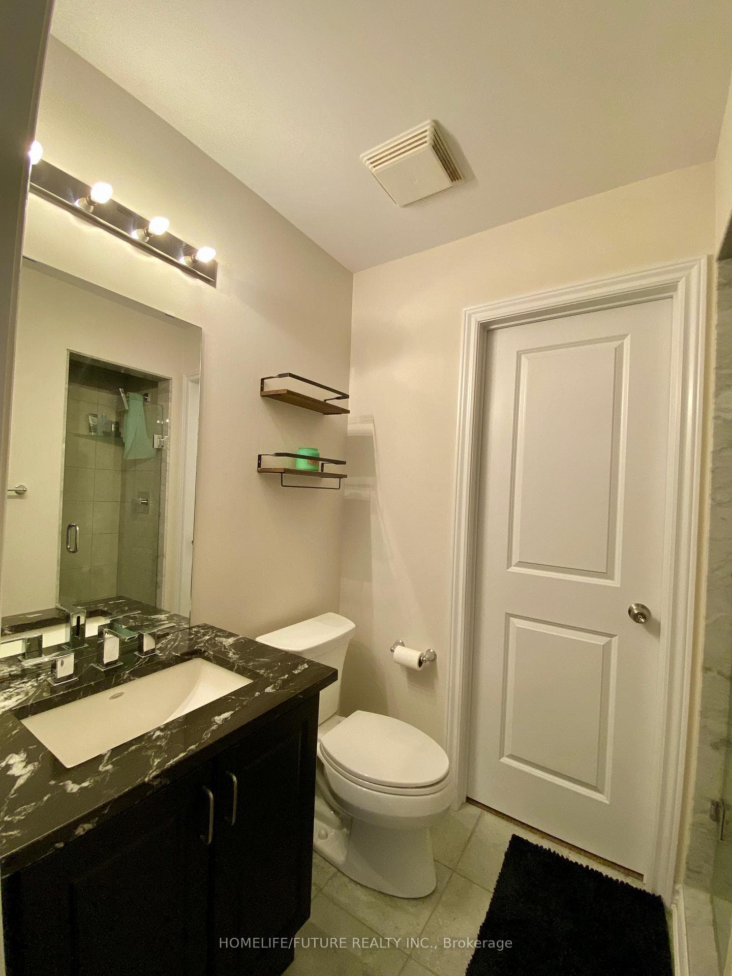74 Thornbush Boulevard photo 23