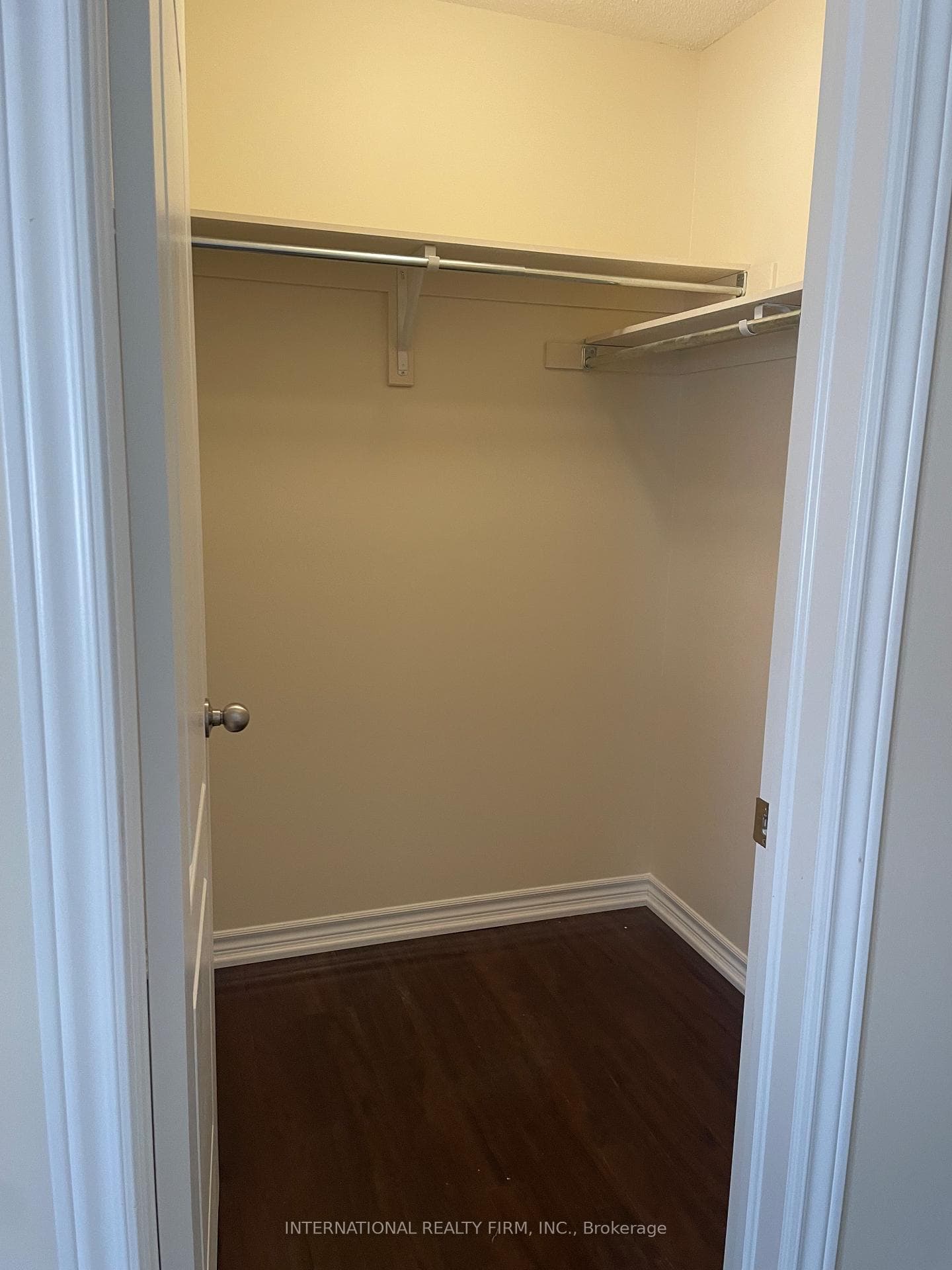1272 Sim Place photo 41