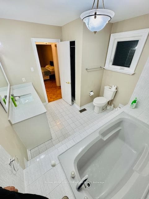 4562 Penhallow Road photo 15