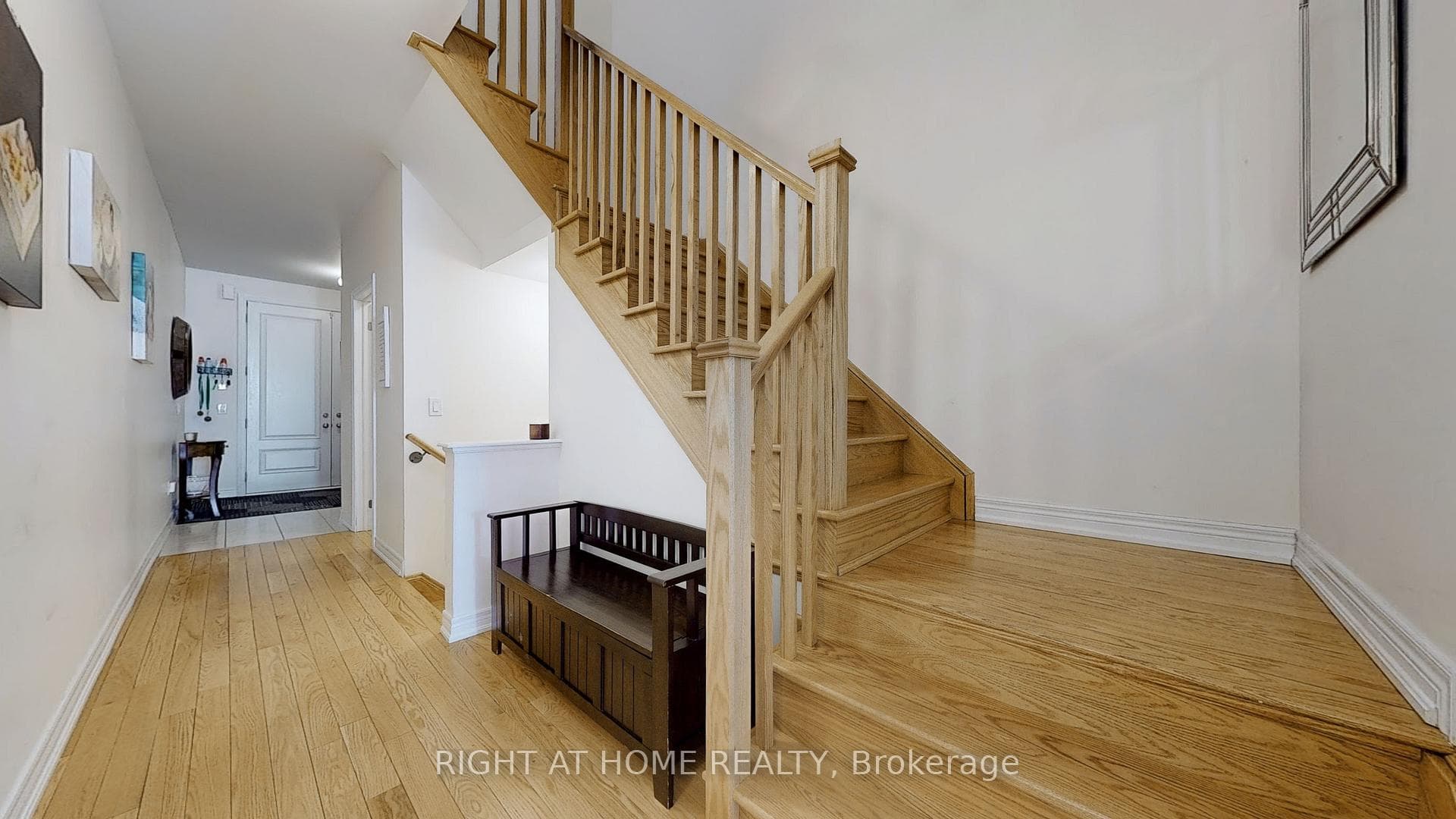 20 Capreol Avenue photo 16