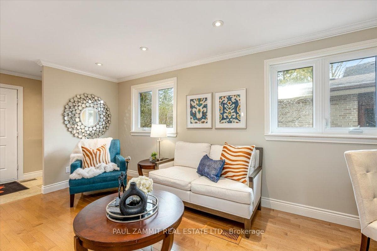 116 Babcombe Drive photo 12