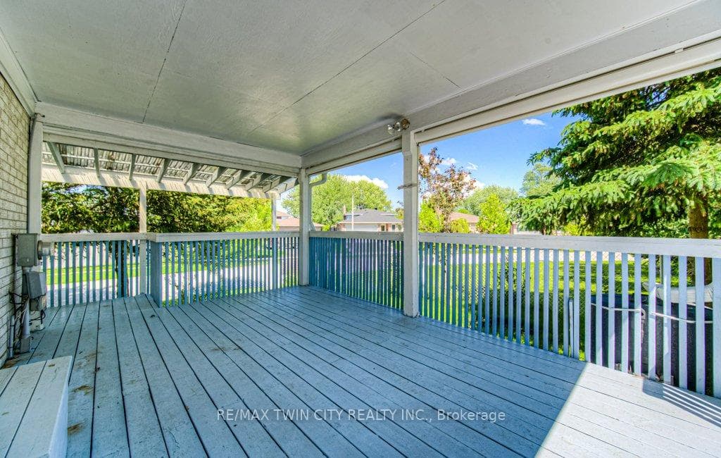 256 Rolling Meadows Drive photo 37
