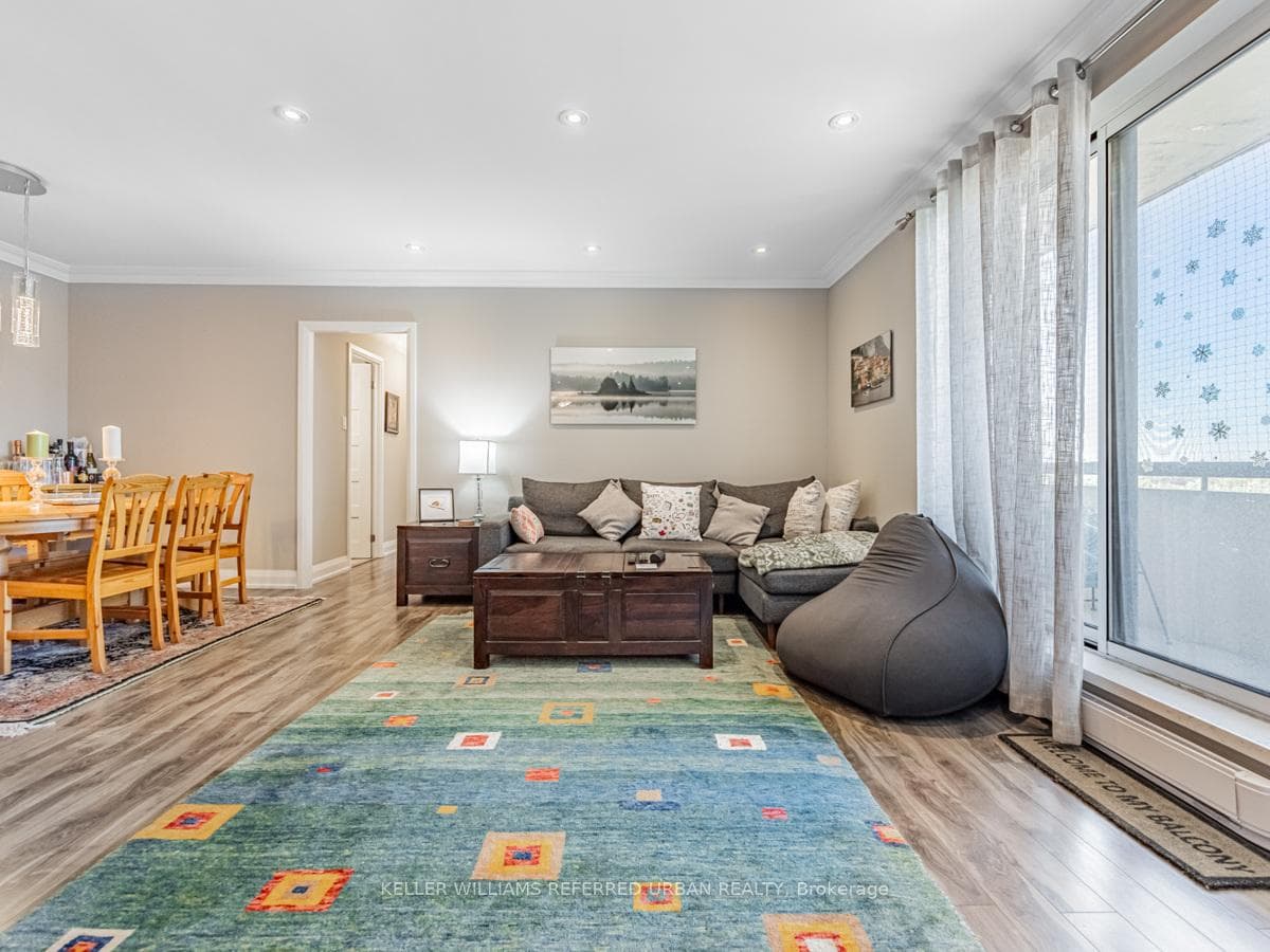 3025 Queen Frederica Drive Unit 1007 photo 8