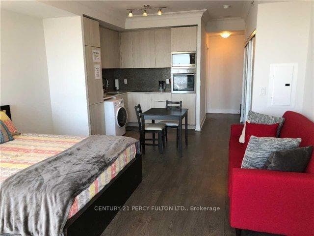 318 Richmond Street Unit 2510 photo 11