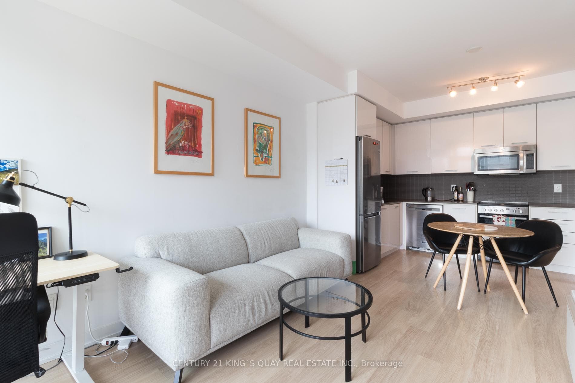105 George Street Unit 409 photo 7